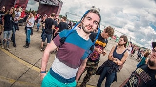 Doors Open: Die Crowd hat Bock auf Rock am Ring! - RON_8685.jpg-97417 (Foto: DASDING / Ronny Zimmermann) Doors Open: Die Crowd hat Bock auf Rock am Ring! - RON_8685.jpg-97417