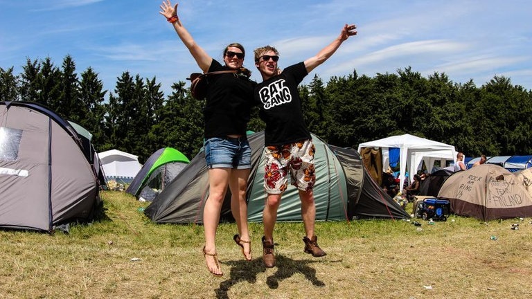 Jump, jump, jump bei Rock am Ring 2014 - rar14 jump CR-2898.jpg-131608 (Foto: SWR3)