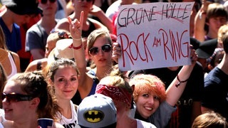 Free Hugs, free F... - Schilder bei Rock am Ring - IMG_7904.jpg-130935