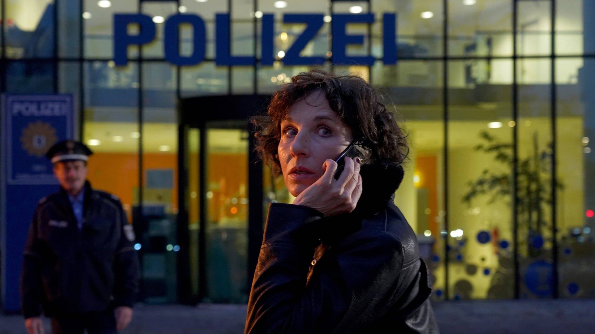 Szenenbilder aus dem Tatort „Das Mädchen, das allein nach Haus' geht“ (Foto: ard-foto s2-intern/extern, Hans Joachim Pfeiffer)
