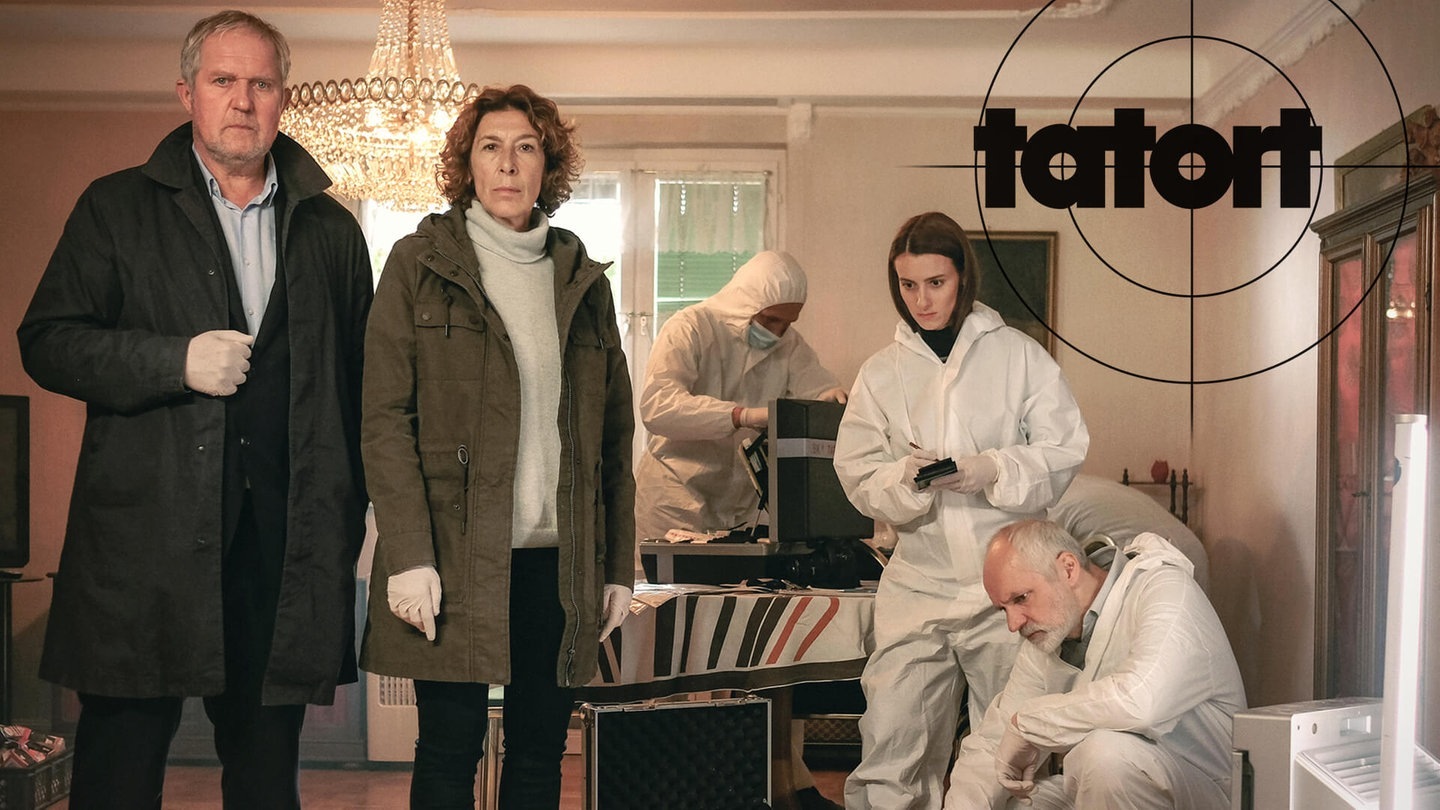 Szenenbild aus dem Tatort „Die Amme“ (Foto: ard-foto s2-intern/extern, ARD Degeto/ORF/Prisma Film/Petro Domenigg)