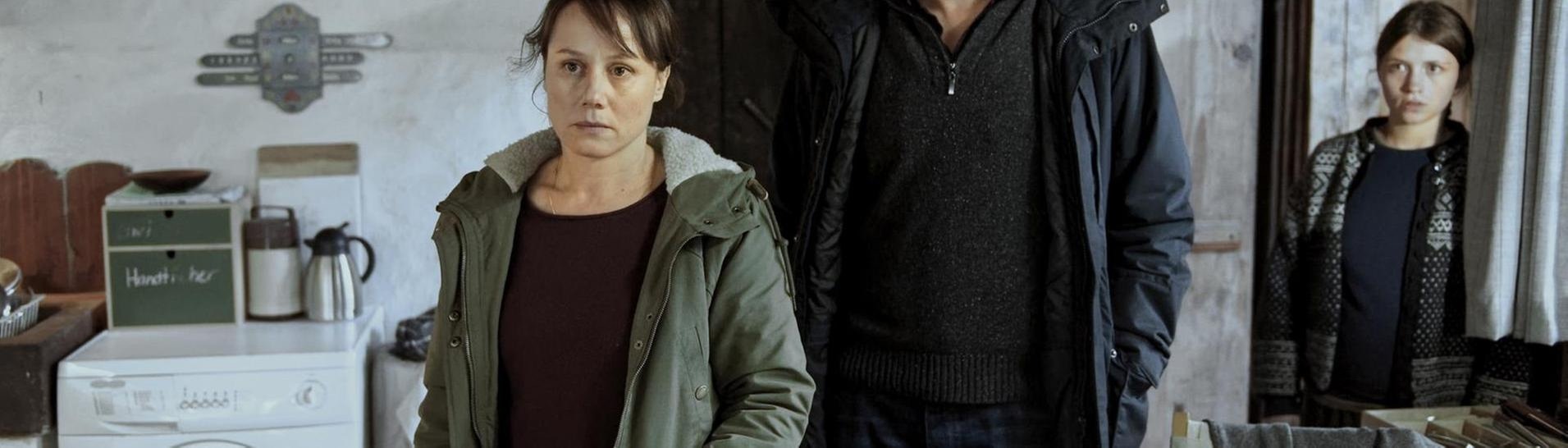 Tobler (Eva Löbau, links), Friedemann Berg (Hans-Jochen Wagner) und Mechthild (Janina Fautz) (Foto: SWR/Benoît Linder)