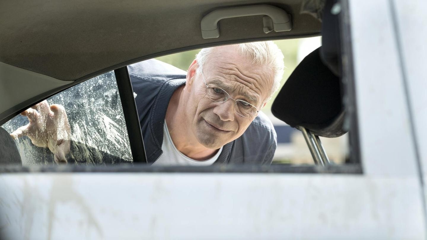 Foto: WDR/Martin Valentin Menke Tatort: Mitgehangen (Foto: WDR/Martin Valentin Menke)