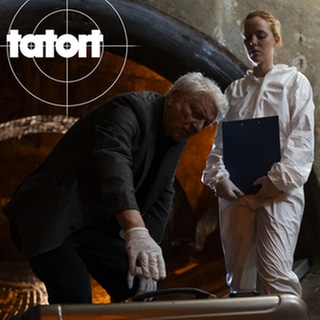 Tatort-Kritik „Schau mich an“ aus München: Leitmayr und Paulsen im Abwasserkanal vor dem Koffer