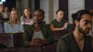 Szenenbilder Tatort „Krieg im Kopf“ (Foto: NDR / Manju Sawhney) Szenenbilder Tatort „Krieg im Kopf“