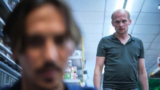 Szenenbild aus Tatort „Der böse König“ (Foto: ard-foto s2-intern/extern, SWR/Benoit Linder) Szenenbild aus Tatort „Der böse König“