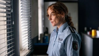 Tatort (28.11): Jörg Hartmann als Peter Faber und Martina Bönisch als Anna Schudt ermitteln in Dortmund (Foto: WDR/Zeitsprung pictures / Thomas Kost) Tatort (28.11): Jörg Hartmann als Peter Faber und Martina Bönisch als Anna Schudt ermitteln in Dortmund