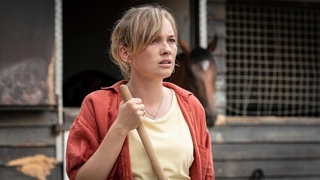 Tatort (28.11): Jörg Hartmann als Peter Faber und Martina Bönisch als Anna Schudt ermitteln in Dortmund (Foto: WDR/Zeitsprung pictures / Thomas Kost) Tatort (28.11): Jörg Hartmann als Peter Faber und Martina Bönisch als Anna Schudt ermitteln in Dortmund