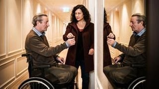 Bildergalerie Tatort: Zwei Leben (Foto: ARD Degeto/SRF/Daniel Winkler) Bildergalerie Tatort: Zwei Leben