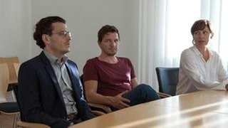 Szenenbilder aus „Der Mann, der lügt“ (Foto: SWR / Alexander Kluge) Szenenbilder aus „Der Mann, der lügt“