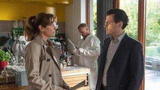 Szenenbilder aus „Der Mann, der lügt“ (Foto: SWR / Alexander Kluge) Szenenbilder aus „Der Mann, der lügt“