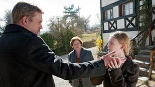 Szenenbild aus dem Tatort Rebecca (Foto: SWR/Stephanie Schweigert) Szenenbild aus dem Tatort Rebecca