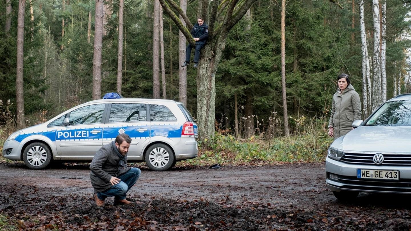 Szenenbilder Tatort Weimar Die robuste Roswita mit Nora Tschirner und Christian Ulmen (Foto: MDR/Wiedemann&Berg/Anke Neugebauer)