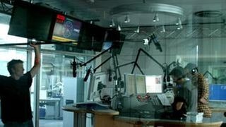 Die SWR3-Morningshow-Moderatoren durften 2009 ran und spielten – sich selbst. (Foto: SWR3) Die SWR3-Morningshow-Moderatoren durften 2009 ran und spielten – sich selbst.