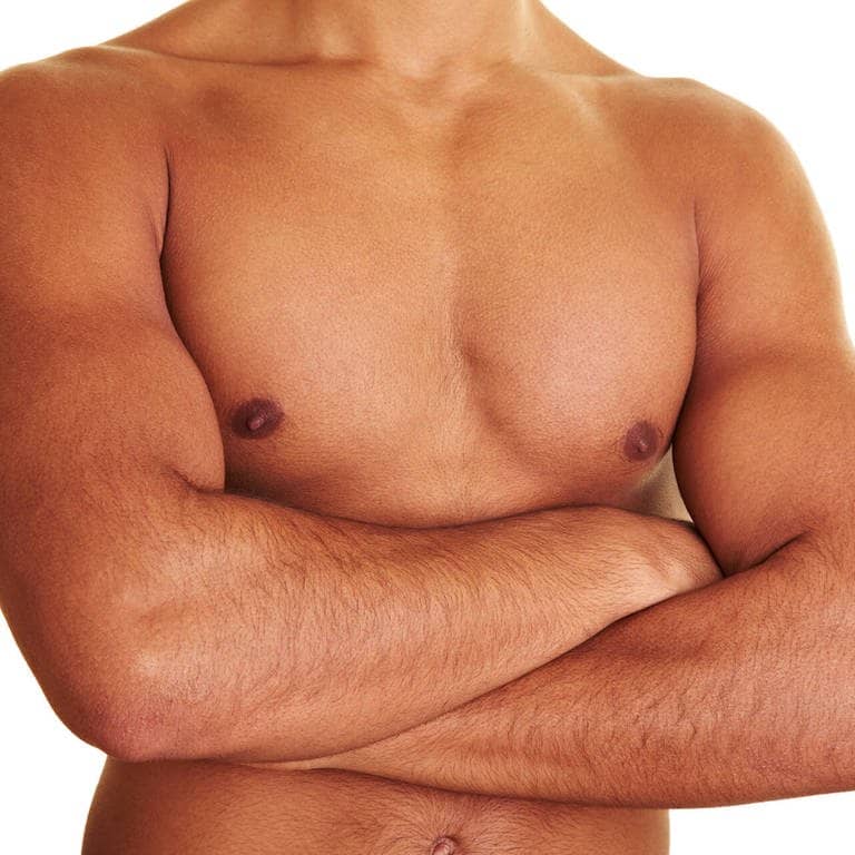 Nackter männlicher Oberkörper mit Brustwarzen