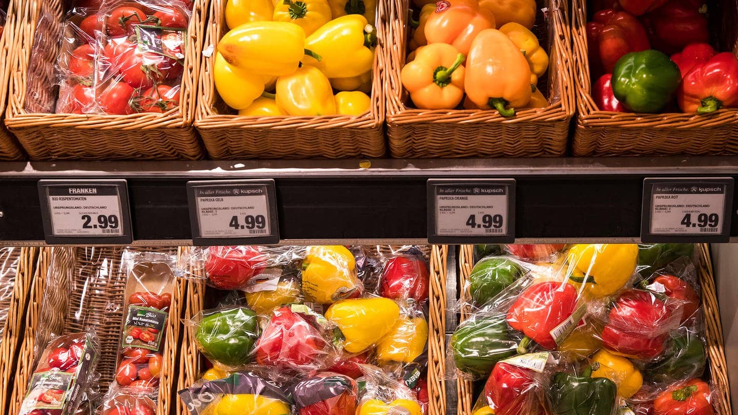 Lebensmittelhändler wollen Obst und Gemüse mit essbarer Schutzschicht statt Plastik verkaufen