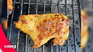 Ein lustiges Foto eines Lebensmittels, das ein Steak in Form eines Schweins zeigt. (Foto: SWR3, privat) Ein lustiges Foto eines Lebensmittels, das ein Steak in Form eines Schweins zeigt.