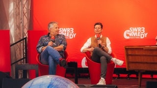 Wirby und Zeus auf der Livebühne des Comedy Festivals (Foto: SWR3, Adrian Walter) Wirby und Zeus auf der Livebühne des Comedy Festivals