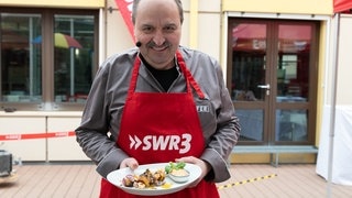 SWR3 Grillen mit Johann Lafer und Johannes Strate am 11. April 2021 (Foto: SWR3, Björn Pados) SWR3 Grillen mit Johann Lafer und Johannes Strate am 11. April 2021