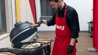 SWR3 Grillen mit Johann Lafer und Johannes Strate am 11. April 2021 (Foto: SWR3, Björn Pados) SWR3 Grillen mit Johann Lafer und Johannes Strate am 11. April 2021
