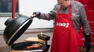 SWR3 Grillen mit Johann Lafer und Johannes Strate am 11. April 2021 (Foto: SWR3, Björn Pados) SWR3 Grillen mit Johann Lafer und Johannes Strate am 11. April 2021