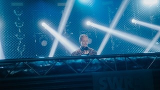 Alle Farben beim SWR3 New Pop Festival 2024. (Foto: SWR3, Ronny Zimmermann) Alle Farben beim SWR3 New Pop Festival 2024.