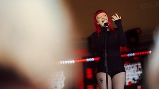Sophie and the Giants beim New Pop Festival 2024 (Foto: SWR3, Adrian Walter) Sophie and the Giants beim New Pop Festival 2024