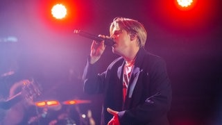 Das Konzert von Ennio beim SWR3 New Pop Festival 2024 im Theater Baden-Baden (Foto: SWR3, Niko Neithardt) Das Konzert von Ennio beim SWR3 New Pop Festival 2024 im Theater Baden-Baden
