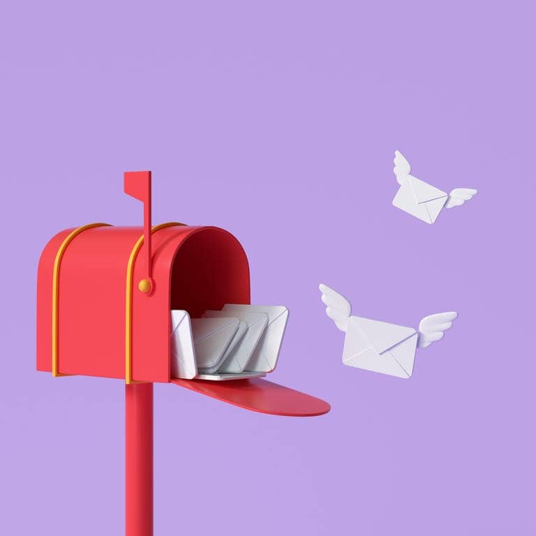 Briefkasten in SWR3-rot mit fliegenden Briefen